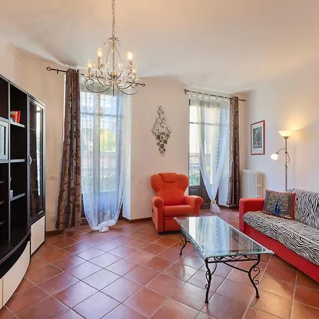 Apartment Dolfin - Nel Centro Di - By Impero House Stresa